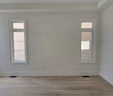 For Lease - 60 Big Willow Crescent, Richmond Hill, Ontario - Photo 4