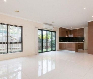 3/426 Camp Road, BROADMEADOWS - Photo 5