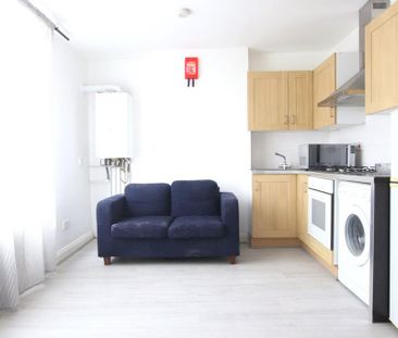 1 bedroom flat to rent - Photo 5