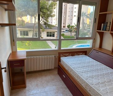 Piso de alquiler en Avenida Oviedo, Playa de San Juan - Photo 4