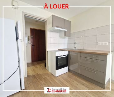 Location Appartement 2 pièces 28m² - Photo 2