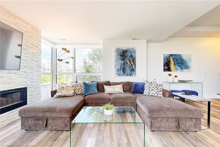 For Lease - 233 Broward Way Unit# 10, Innisfil, Ontario - Photo 2