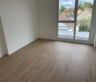 Location Appartement 2 pièces 62m² VERNEUIL SUR SEINE 78480 - Photo 3