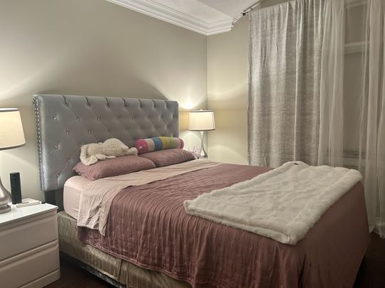 For Lease - 52 Brockdale Street, Richmond Hill, Ontario - Photo 1