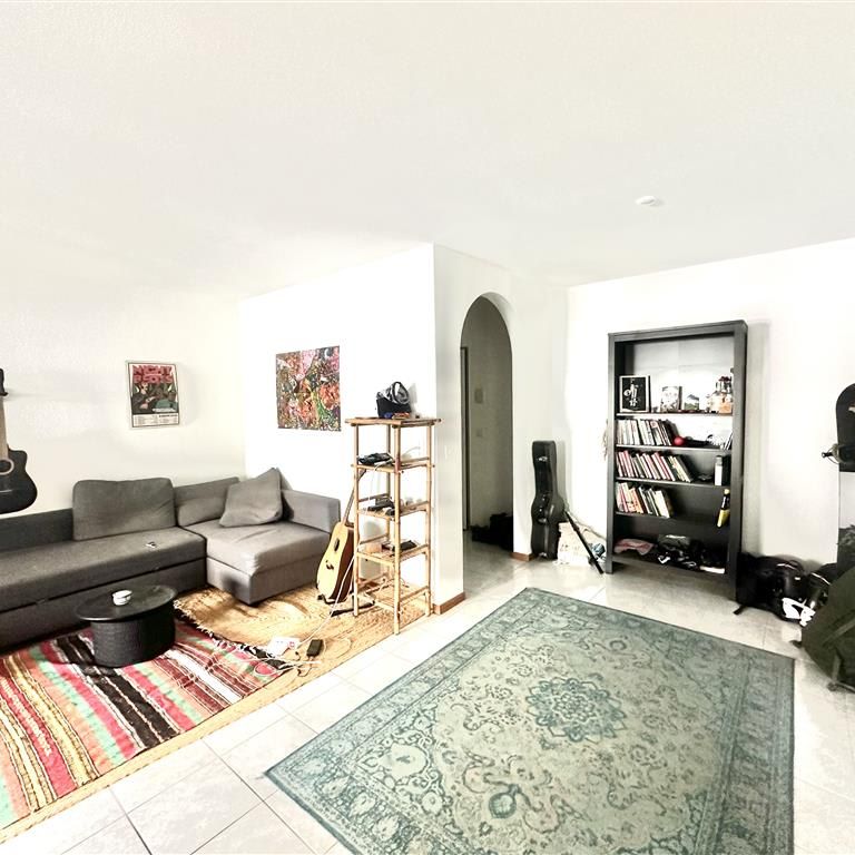 2.5 Zimmer, 65 m², 2. Stock - Foto 1