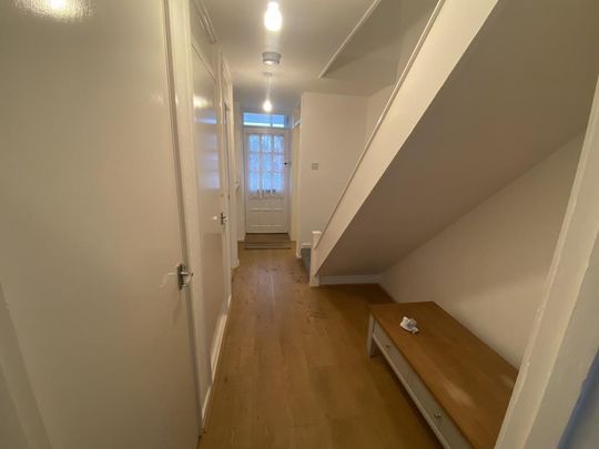 Dillotford Avenue, Coventry, Cv3 5eb, Cheylesmore - Photo 1