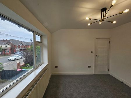 3 bedroom semi-detached house to rent - Photo 3