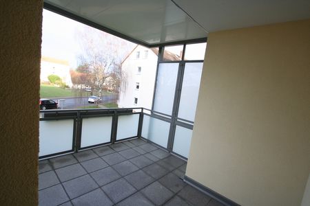 Energetisch modernisiert - offene Küche - schöner Balkon! - Photo 5