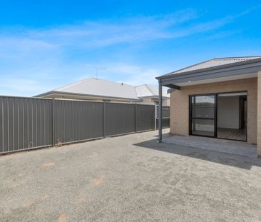 Three Bedroom Home Available for Lease in Baldivis - Photo 4
