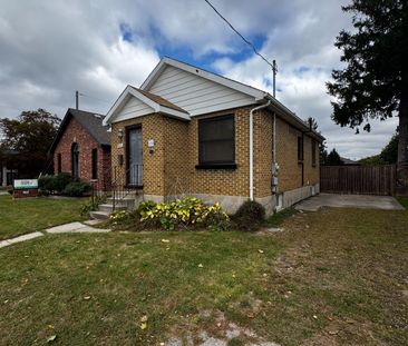 For Lease - 900 Adelaide Street, London East, Ontario - Photo 4