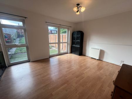 Ryeland Close, Yiewsley, West Drayton, UB7 8AX - Photo 2