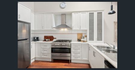 Kavale - Stylish Village Retreat in the Heart of Kangaroo Village - Photo 4