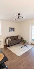 1 room apartment of 56m² in Montreal - Photo 1