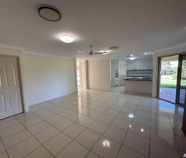 Lovely Established Home - Photo 1