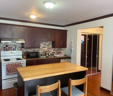 Beau grand 3 1/2 Récent STYLE CONDO Sur Boul. Thibeau Disponible 1 ... - Photo 4