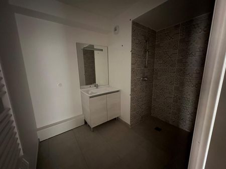 location Appartement T3 DE 63.4m² À TOULOUSE - Photo 2