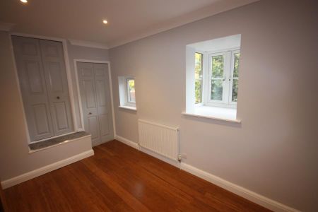 2 bedroom semi-detached house to rent - Photo 5