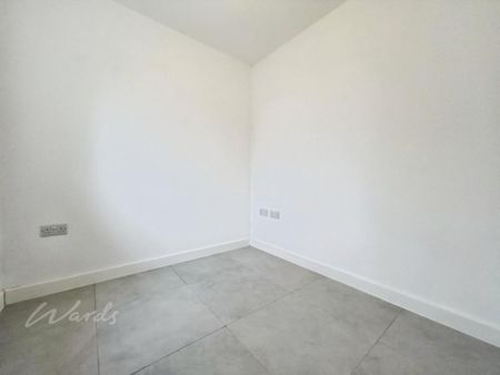 4 bedroom detached house to rent - Photo 2