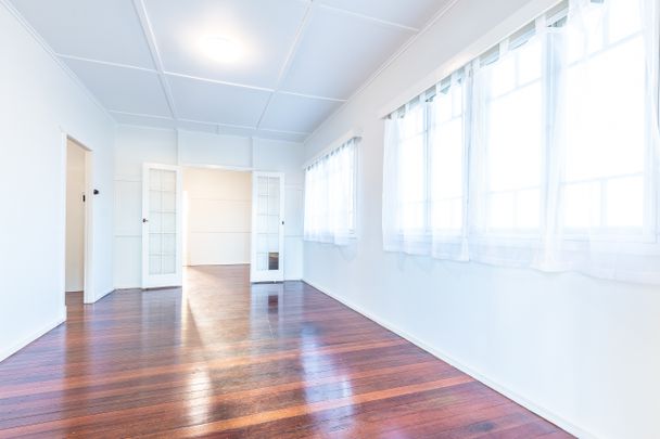 199 Oxley Avenue, Margate QLD 4019 - House For Rent | Domain - Photo 1