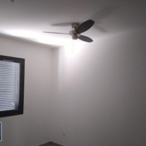 Location Appartement 2 pièces 49m² ST PIERRE 97410 - Photo 3