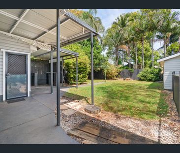 11 Warra Street, Newtown, Qld 4350 - Photo 1