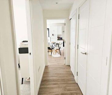 Hampton Place, Ashford, TN23 - Photo 4