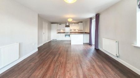 3 bedroom apartment to rent - Photo 2