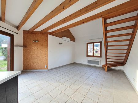 Location Maison 3 pièces 81m² - Photo 5