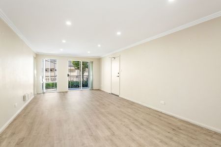 4/16 Coolgardie St - Photo 2