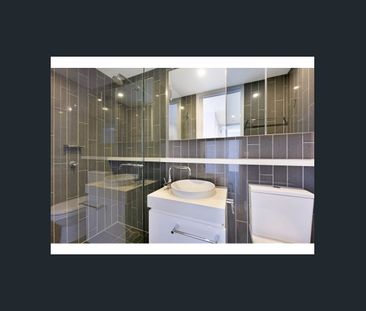 Stunning Residence at Silverleaf Apartments - South Melbourne - Photo 5