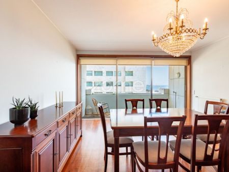 3 room luxury Apartment for rent in Matosinhos, Distrito do Porto - Photo 3