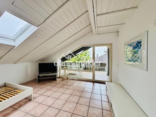 2 Zimmer DG Wohnung m. Aussicht & überdachtem Balkon - Photo 1