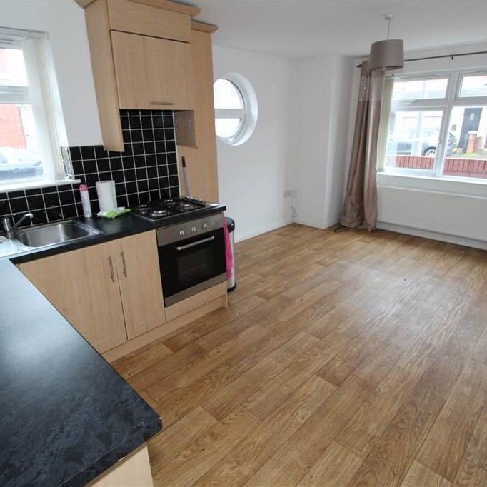 70 Connsbrook Avenue, Belfast, BT4 1JW - Photo 1