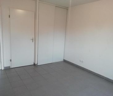 Location Appartement 2 pièces 39m² NOEUX LES MINES 62290 - Photo 4