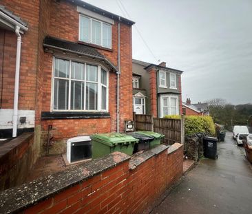 1 bedroom in a house share to rent - Photo 3