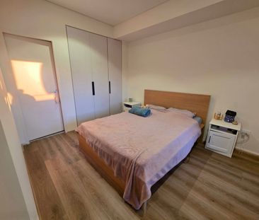 Modern Apartment Living in Liverpool - Photo 3