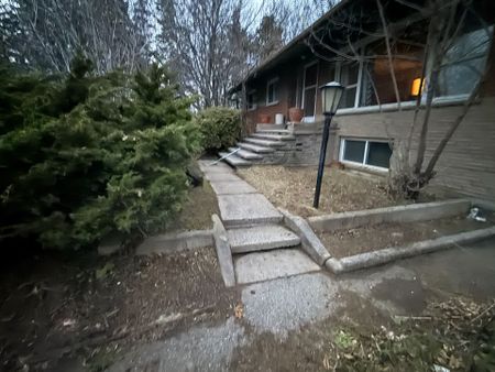 For Lease - 10617 Trafalgar Road, Halton Hills, Ontario - Photo 5