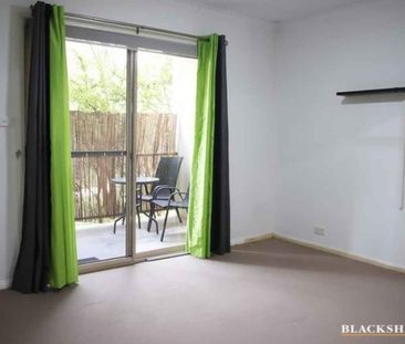 One Bedroom Apartment In Prime Location - Photo 3