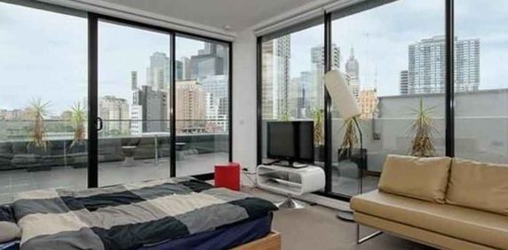 2 Bedroom 2 Bathroom - Photo 2