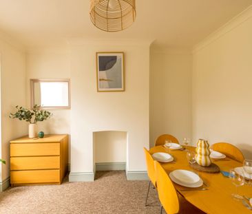 Double Bedroom with Huge Garden - Photo 4