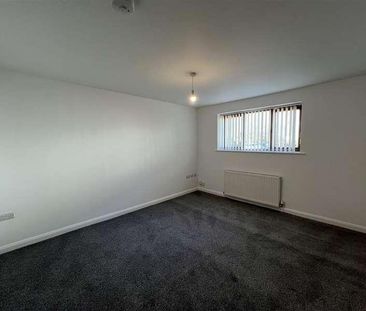 Glebe Road, Loughor, Swansea, SA4 - Photo 2