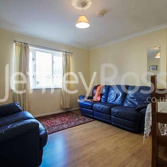 Woodville Road, Cathays, CF24 - Photo 1