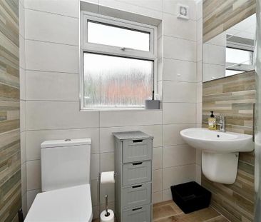 21 Ravenhill Court, Belfast, BT6 8FS - Photo 5