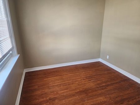 For Lease - 110 Ellendale Drive Unit# Main, Toronto, Ontario - Photo 3