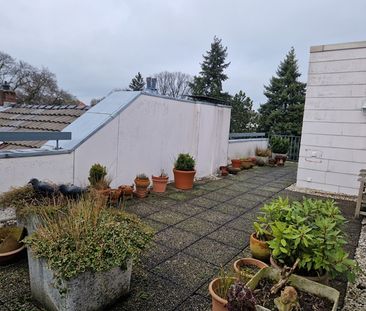 Großzügige 2-Zimmer-Wohnung mit umlaufenden Balkon, Terrasse und mo... - Photo 4