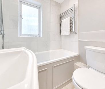 2 bedroom terraced house to rent - Photo 6