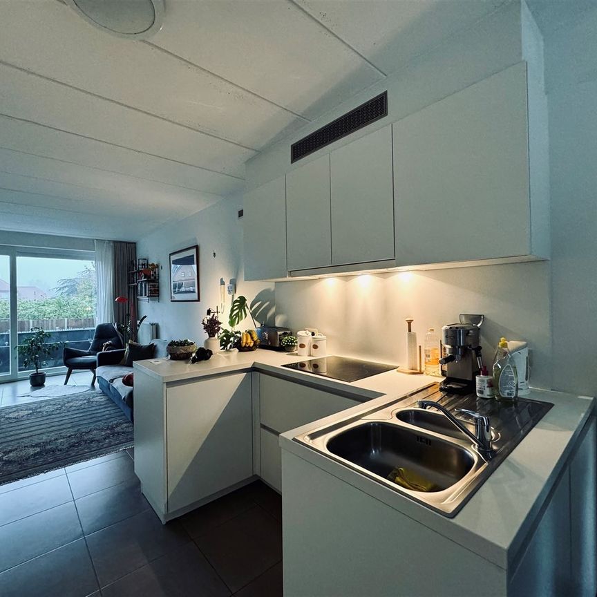 Centraal gelegen, moderne woning - Photo 1