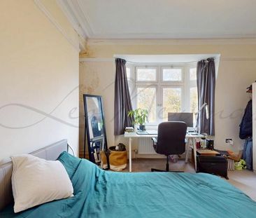 4 bedroom flat to rent - Photo 6