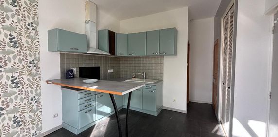 Location Appartement 2 pièces 30m² COULOUNIEIX CHAMIERS 24660 - Photo 2
