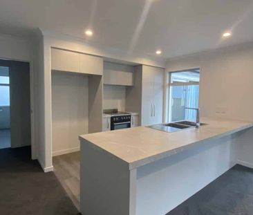 Newly built 2 Bedroom 2 Bathroom - Photo 4